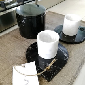 açucareiro em mármore Carrara