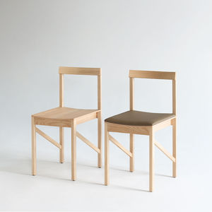 cadeira de sala de jantar contemporânea