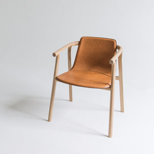 cadeira de sala de jantar contemporânea