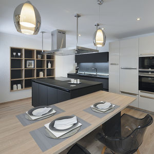 cozinha contemporânea / em Fenix NTM / com ilha / com puxadores embutidos