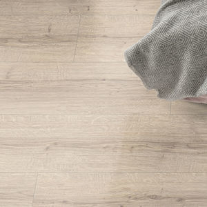 piso laminado em carvalho