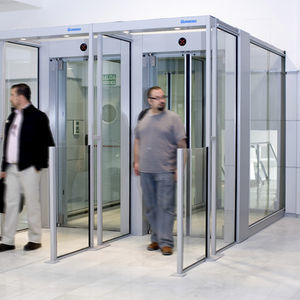 antecâmara de portas de segurança para controle de acesso automático