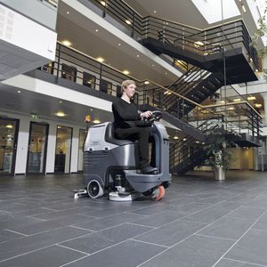 lavadora automática para operador a bordo