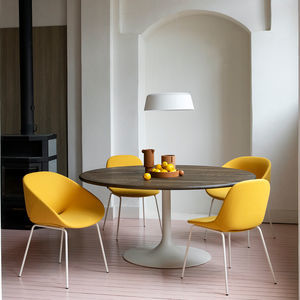 cadeira contemporânea