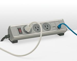 tomada para equipamento informático