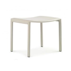 banqueta contemporânea