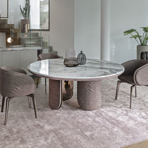 mesa contemporânea
