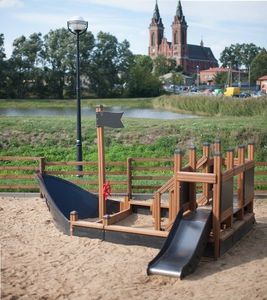 estrutura lúdica para parque infantil 1