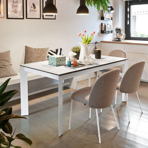 mesa contemporânea