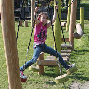 circuito de obstáculos para parque infantil