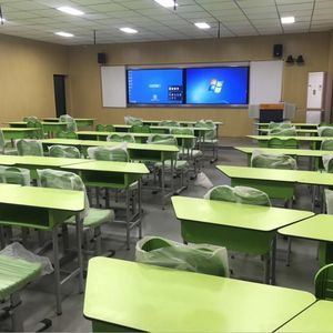 conjunto de mesa e cadeiras para escola