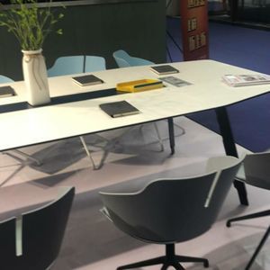 tampo de mesa em resina fenólica