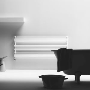 aquecedor de toalhas a água quente / metálico / contemporâneo / para banheiro