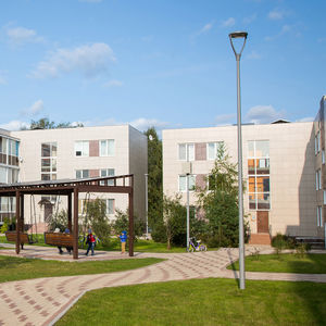 poste de iluminação em alumínio fundido 1