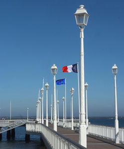 poste de iluminação 1