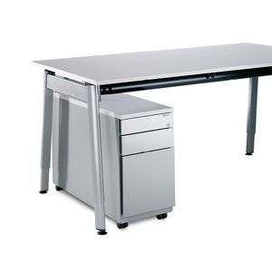 base de mesa em aço 1
