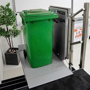 plataforma elevatória para escadas para armazém