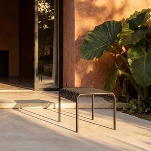 mesa lateral contemporânea 1