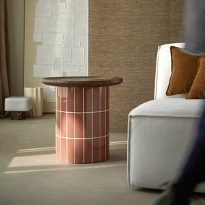 mesa lateral contemporânea 1