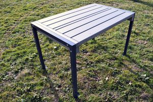 mesa contemporânea