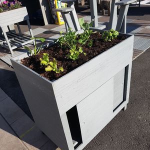 jardineira para horta em plástico reciclado