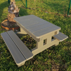 mesa de piquenique contemporânea