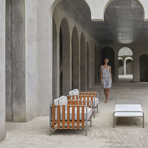 poltrona contemporânea