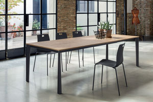 mesa contemporânea