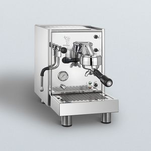máquina de café com bomba