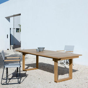 mesa contemporânea