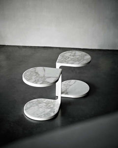 mesa lateral contemporânea 1
