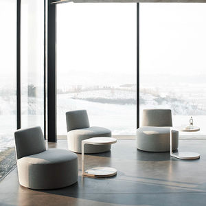 poltrona baixa contemporânea 1