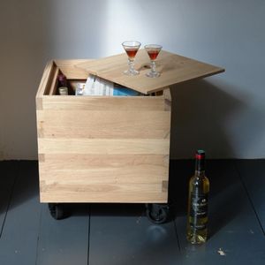 mesa lateral contemporânea 1