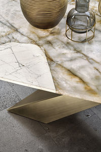 mesa contemporânea