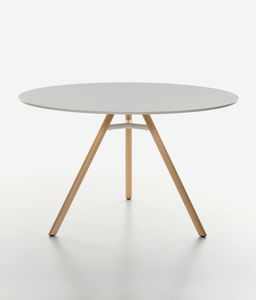 mesa contemporânea