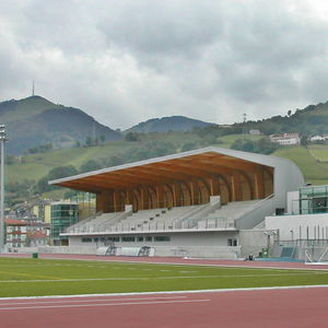 vigamento em madeira laminada colada