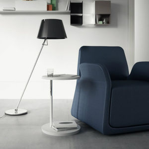 mesa lateral contemporânea
