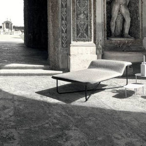 chaise longue contemporânea