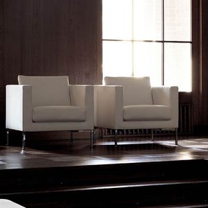 poltrona contemporânea / em tecido / de Piero Lissoni