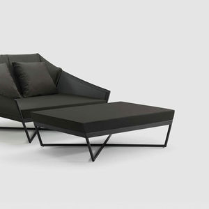 otomana contemporânea / em tecido / estofada / para ambiente externo