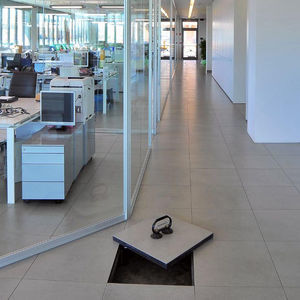 piso elevado em grés porcelanato