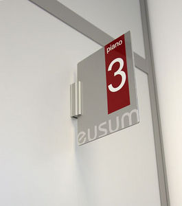 placa de identificação de piso