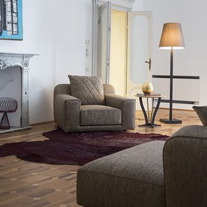 poltrona contemporânea / em tecido / em couro / cinza