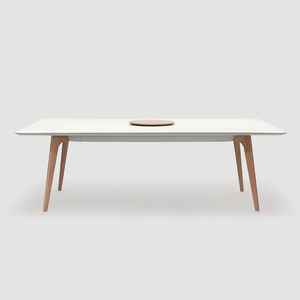 mesa de trabalho contemporânea