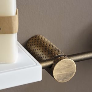 sistema de fixação em latão cromado