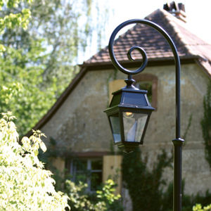 poste de iluminação para jardim