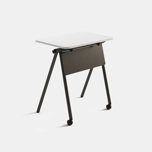 mesa para treinamento contemporânea 1