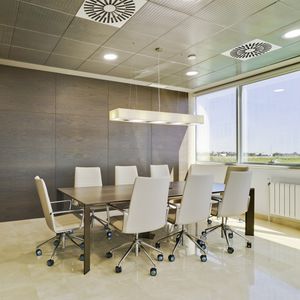 mesa de conferências contemporânea