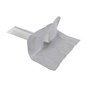 bocal de saída de água angular