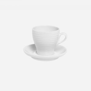 xícara em porcelana